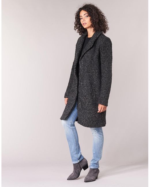 Vila Mantel Vicat in het Black