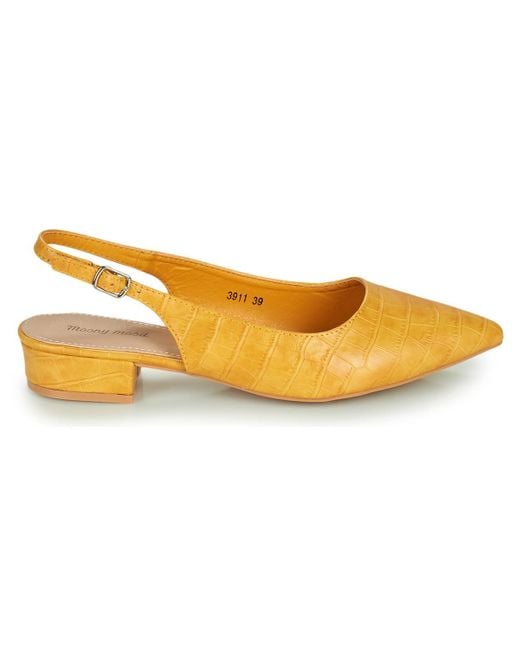 Moony Mood Yellow Pumps Ogorgeous
