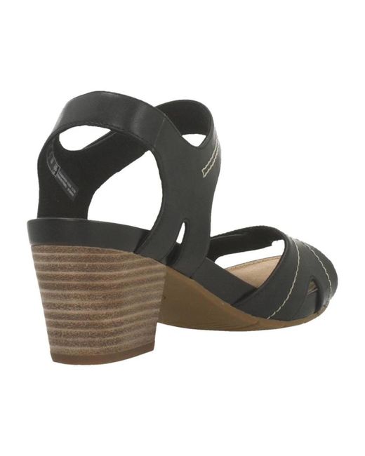 un palma vibe clarks