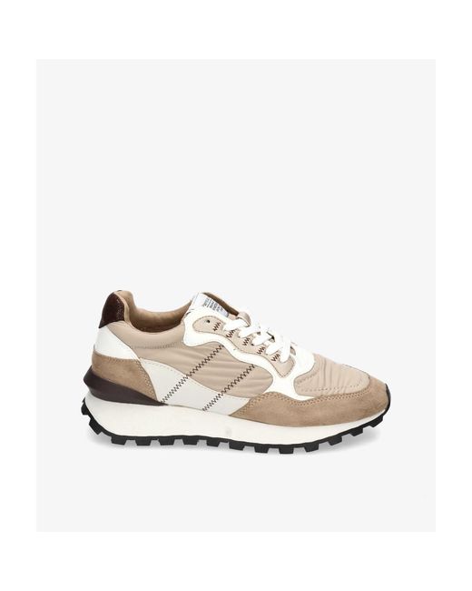 Baskets M4545 Corina en coloris White