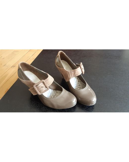 Chaussures escarpins Escarpins a talons vernis Clarks en coloris Metallic