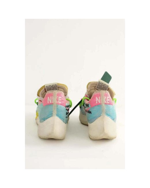 Baskets Basses Baskets Bleues Nike en coloris Green