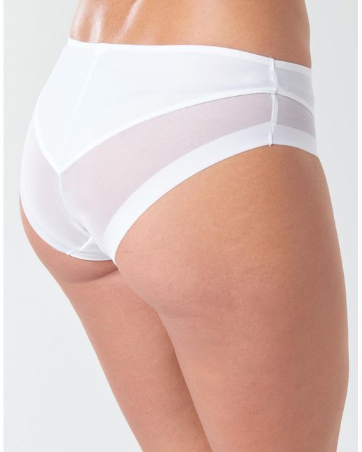 Dim Slips Generous in het White