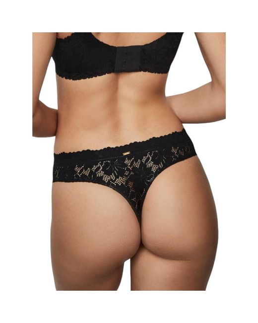 Strings String One And Lace Selmark en coloris Black