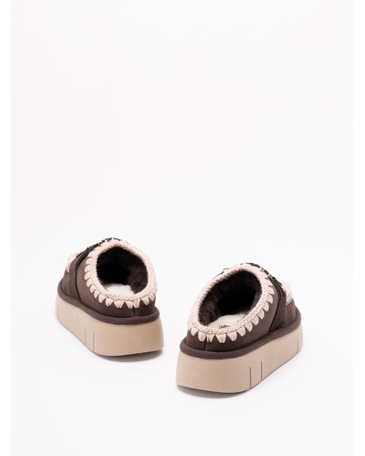 Mou Brown 'Bounce Clog Metal Logo'