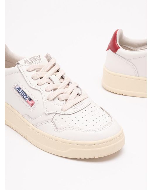 Autry White 'Medalist' Low Sneakers