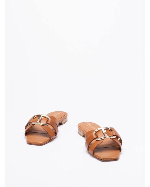 `Oval T` Slides di Twin Set in Brown