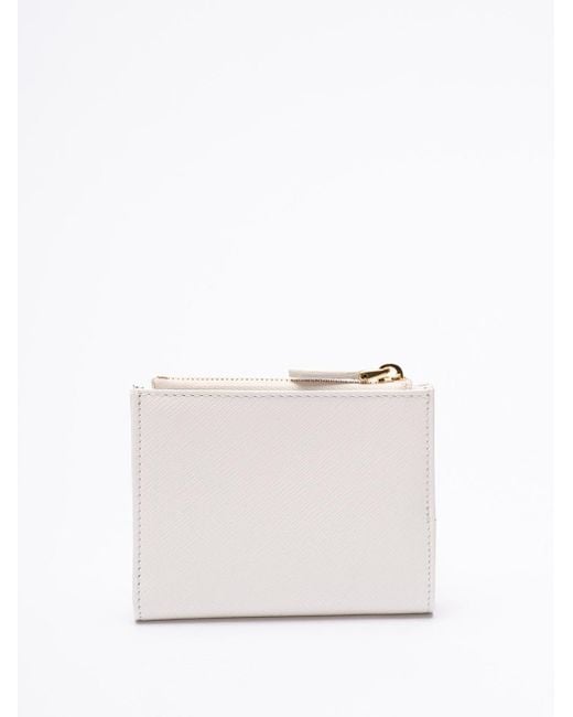 Small Saffiano Leather Wallet di Prada in White