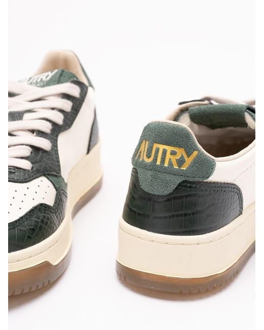 Autry White 'Medalist' Low Sneakers