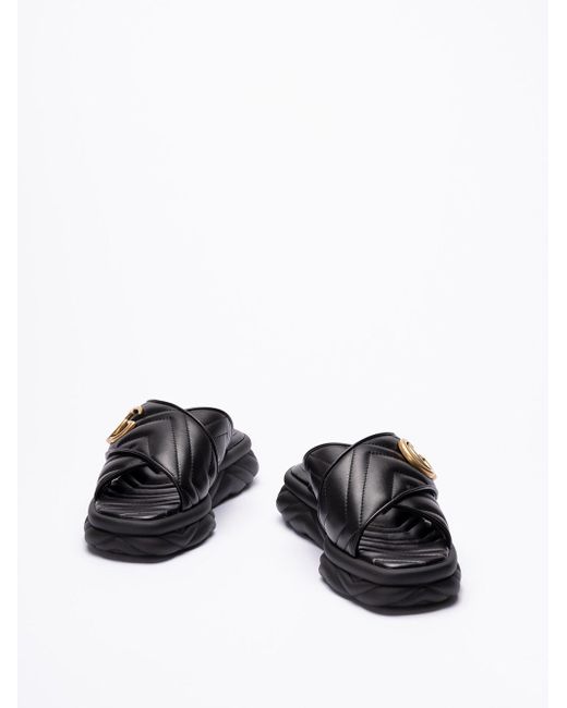 `Marmont` Slide Sandals di Gucci in Black
