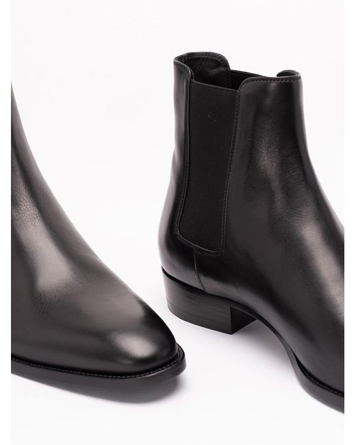 Saint Laurent Black 'Wyatt' Chelsea Boots for men