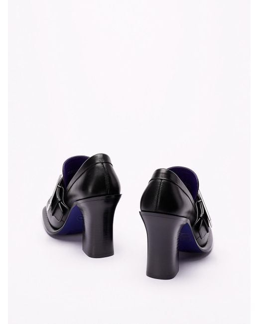 `London Shield` Heeled Loafers di Burberry in Black