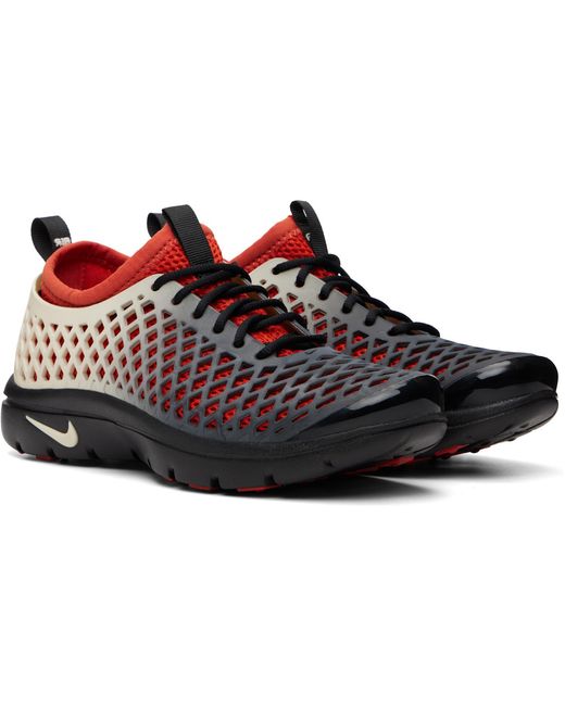Nike Red Off- & Rejuven8 Run Sneakers