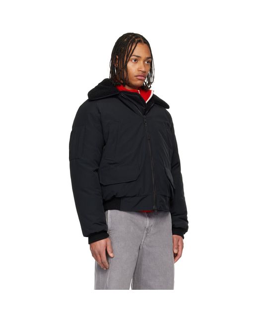 Canada Goose Black Chilliwack Aviator Bomber Down Jacket for men