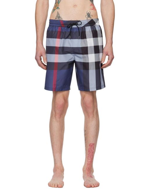 Burberry guildes hotsell check swim trunks