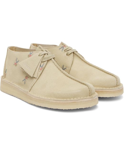 Clarks Natural Desert Trek Derbys for men