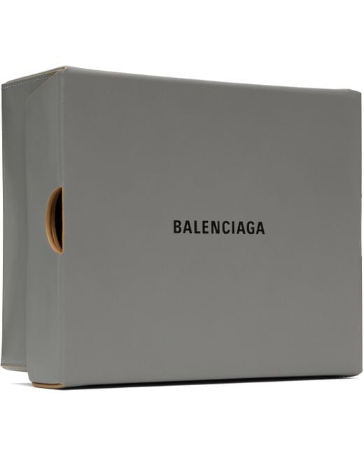 【BALENCIAGA】Shopper Sneaker Box クラッチ 📦👝 #Balenciaga made a leather shoe box clutch for their