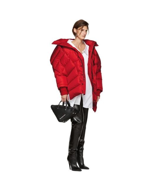 Balenciaga swing hotsell puffer jacket