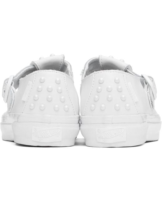 【関税込み】Vans ホワイト LX Mary Jane 93 フラットシューズ Vans UA Style 93 Mary Jane sneakers in white | ASOS