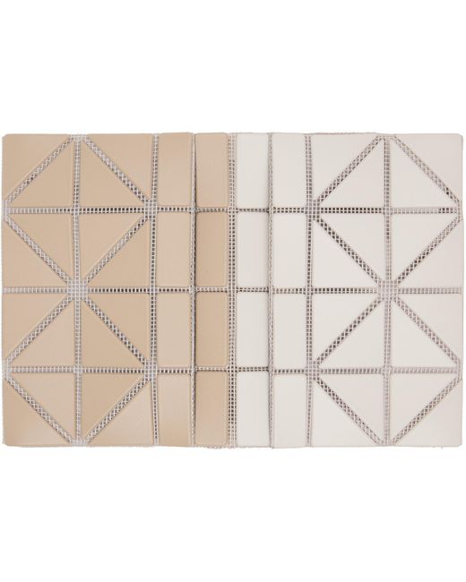 Issey Miyake Natural W Color Card Holder