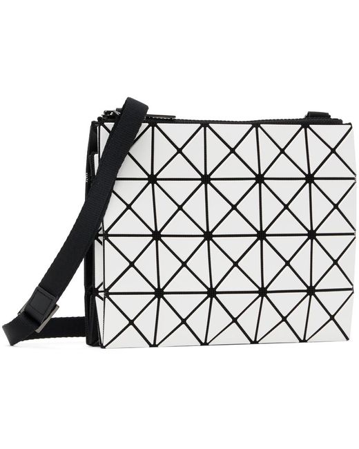 Petit sac à bandoulière contrasté blanc et noir Bao Bao Issey Miyake en coloris Black
