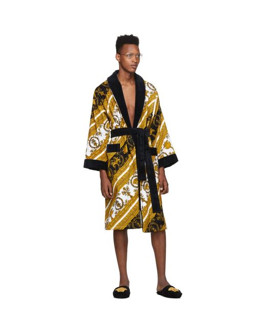 Peignoir en coton eponge a imprime baroque Versace pour homme Lyst