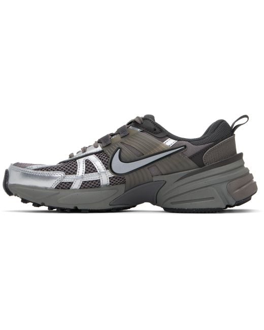 Nike Black V2K Run Sneakers for men