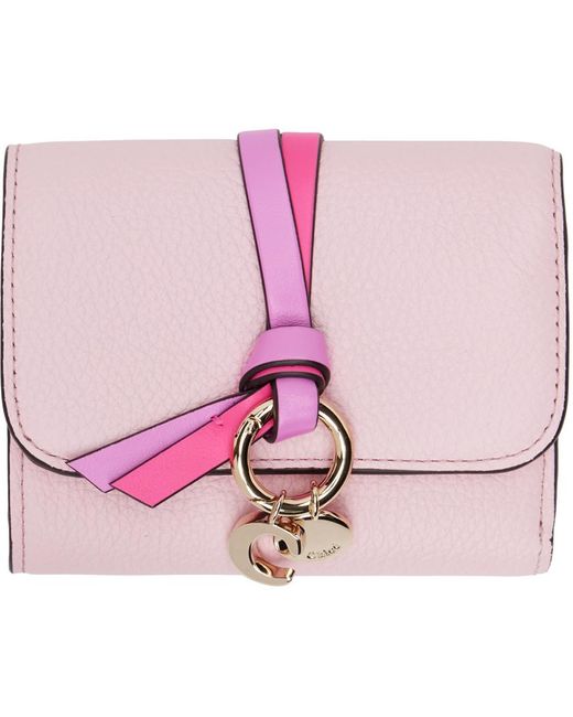 Petit portefeuille rose à breloques à logo et à trois volets Chloé en coloris Pink