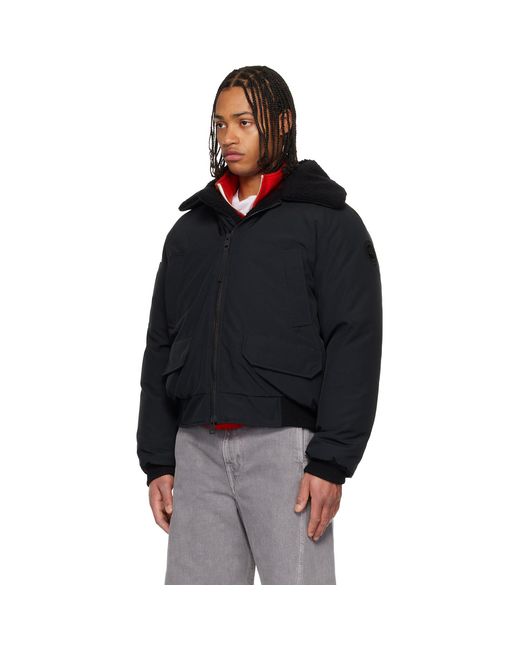 Canada Goose Black Chilliwack Aviator Bomber Down Jacket for men