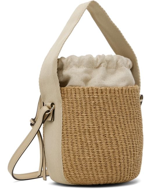 【関税込み】Chloe ベージュ スモール Horse Medal かごバッグ Chloé Small Horse Medal Basket In Natural Fibers | Chloé US