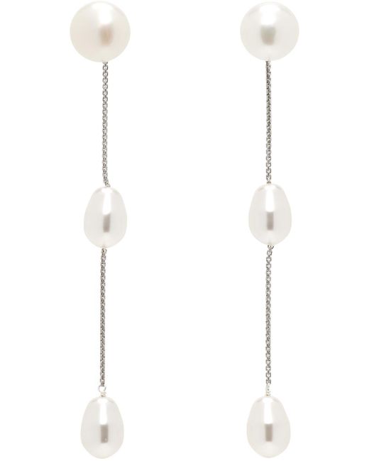 Petites boucles d'oreilles pendantes argentées à perles Sophie Buhai en coloris White