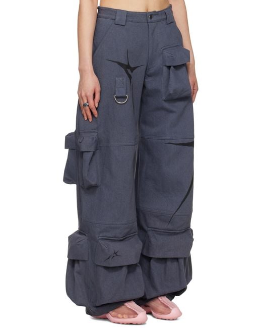 【関税込み】Collina Strada ブルー Garden デニム カーゴパンツ Collina Stradaのブルー Garden デニム カーゴパンツがセール中