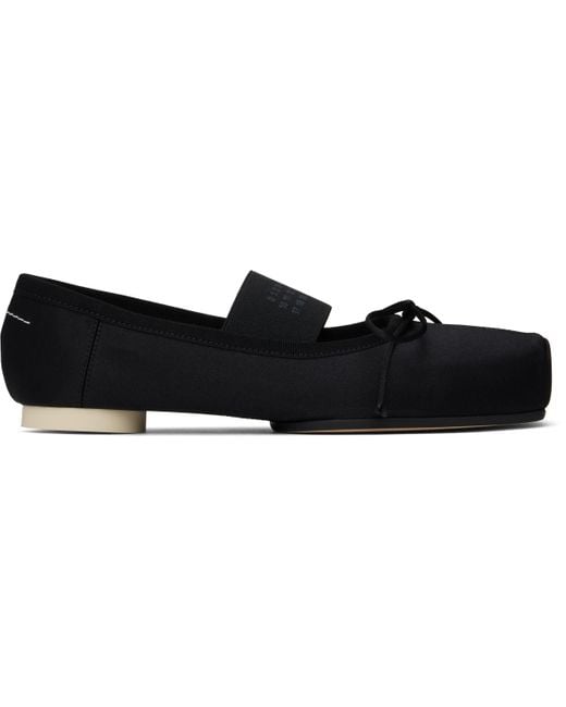 MM6 Maison Margiela Pointe サテン ロゴバレエシューズ MM6 by Maison Margiela Satin Pointe Logo Ballerina Flats in Black