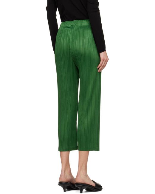 Pantalon monthly colors february vert Pleats Please Issey Miyake en coloris Green