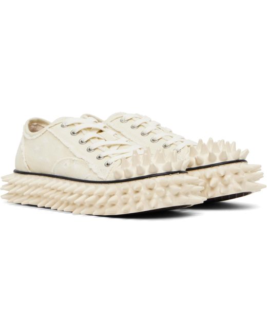 【関税込み】doublet オフホワイト Spiky キャンバス スニーカー Doublet オフホワイト Spiky キャンバス スニーカー ブラック | Lyst