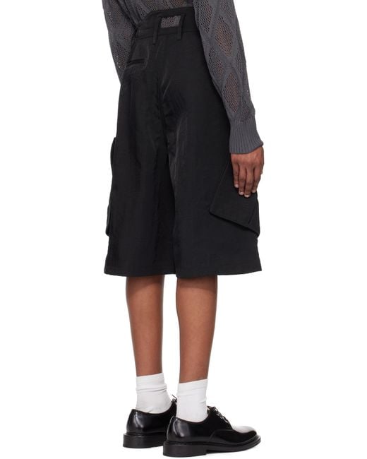 NULLUS: Black 8-Pocket Cargo Shorts | SSENSE 日本