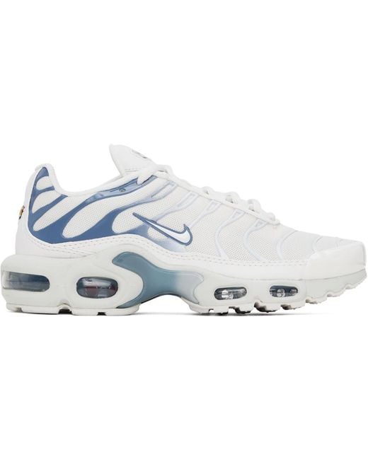 mens white and blue nike air max
