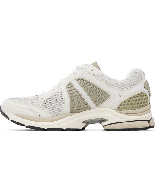 Saucony Black Off- Progrid Triumph 4 Sneakers for men