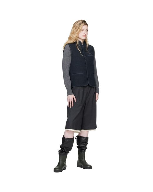 Rier Black Boxy Walker Vest