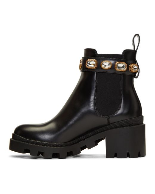 Gucci Leather Ankle Boot With Belt in 