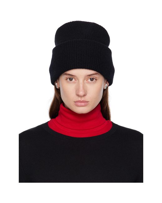 Lisa Yang Black 'The Stockholm' Beanie
