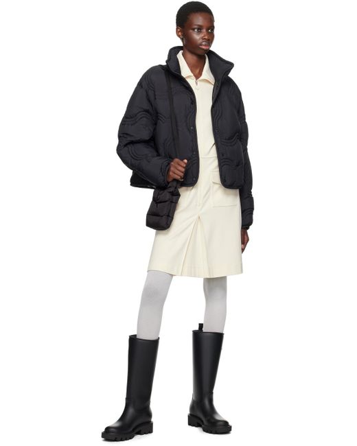 【関税込み】Moncler ネイビー Beryl ショート ダウンジャケット Moncler ネイビー Beryl ショート ダウンジャケット ブルー | Lyst