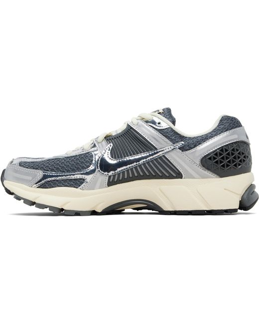 Nike Black Zoom Vomero 5 Sneakers for men