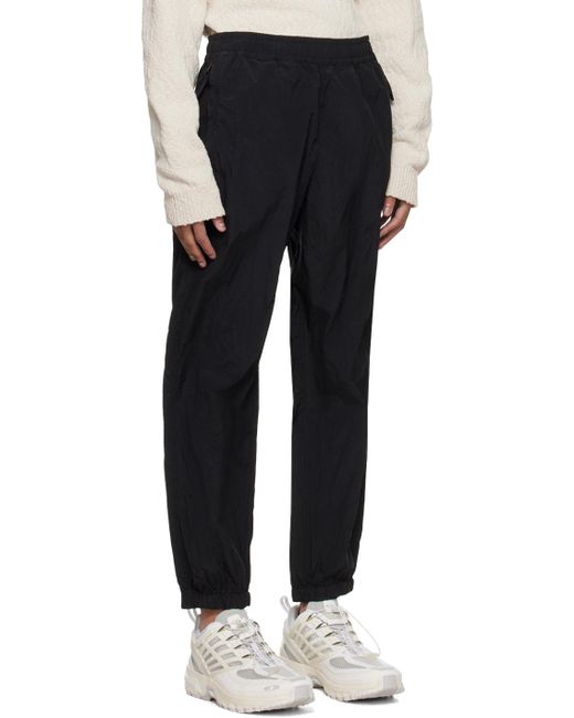 メンズ Stone Island ブラック ロゴパッチ スウェットパンツ Black
