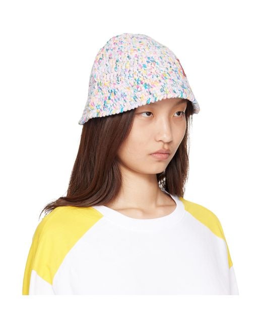 we11done White Crochet Logo Bucket Hat