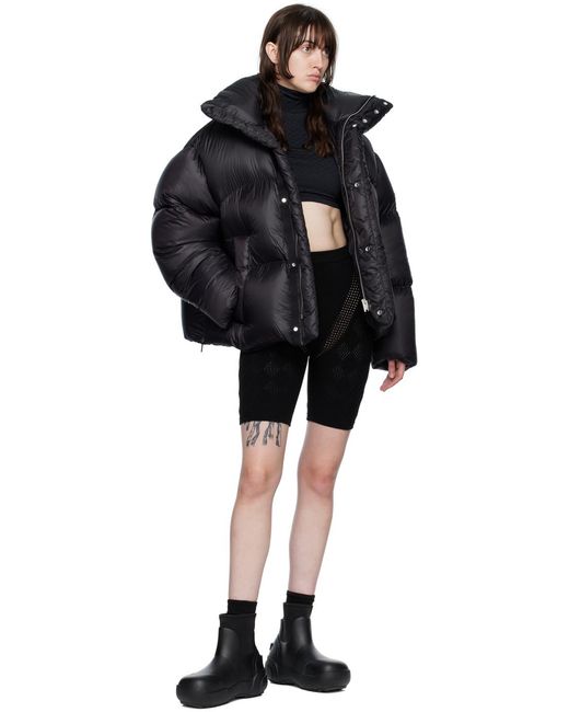 Mini col roulé noir à monogrammes Ambush en coloris Black