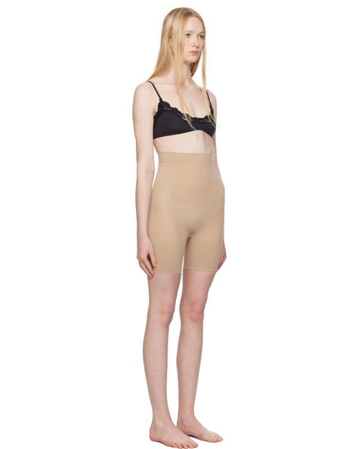 Skims ベージュ Sheer Seamless ハイウエスト ミッドサイ ガードル Black