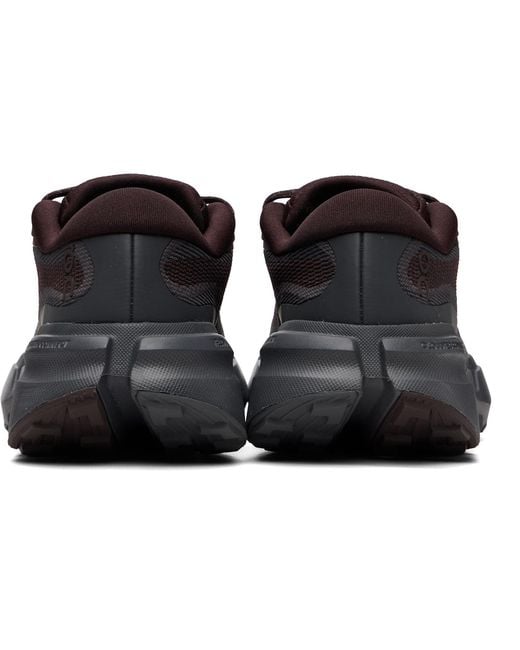 On Shoes Black Burgundy & Cloudsoma Hike Sneakers