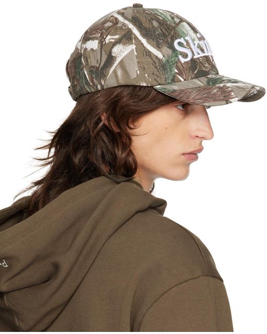 PRAYING Khaki 