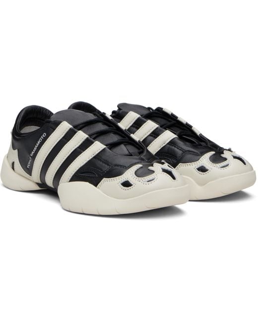 Y-3 Black Regu 2002 Sneakers